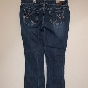 NWOT Women’s Jeans. 11/12 Short.